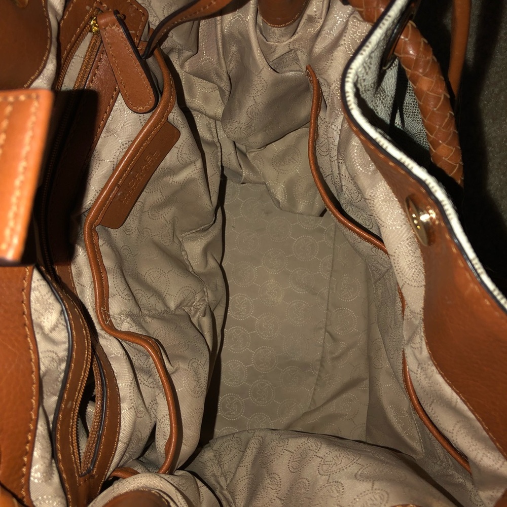 MK Handbag - Picture 3 of 3